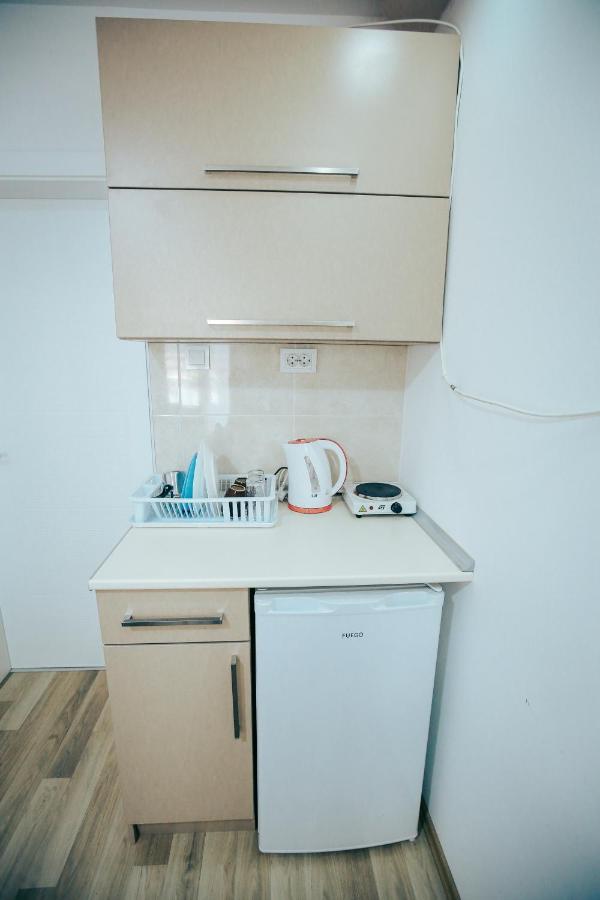 Madox Apartment โอครีด ภายนอก รูปภาพ