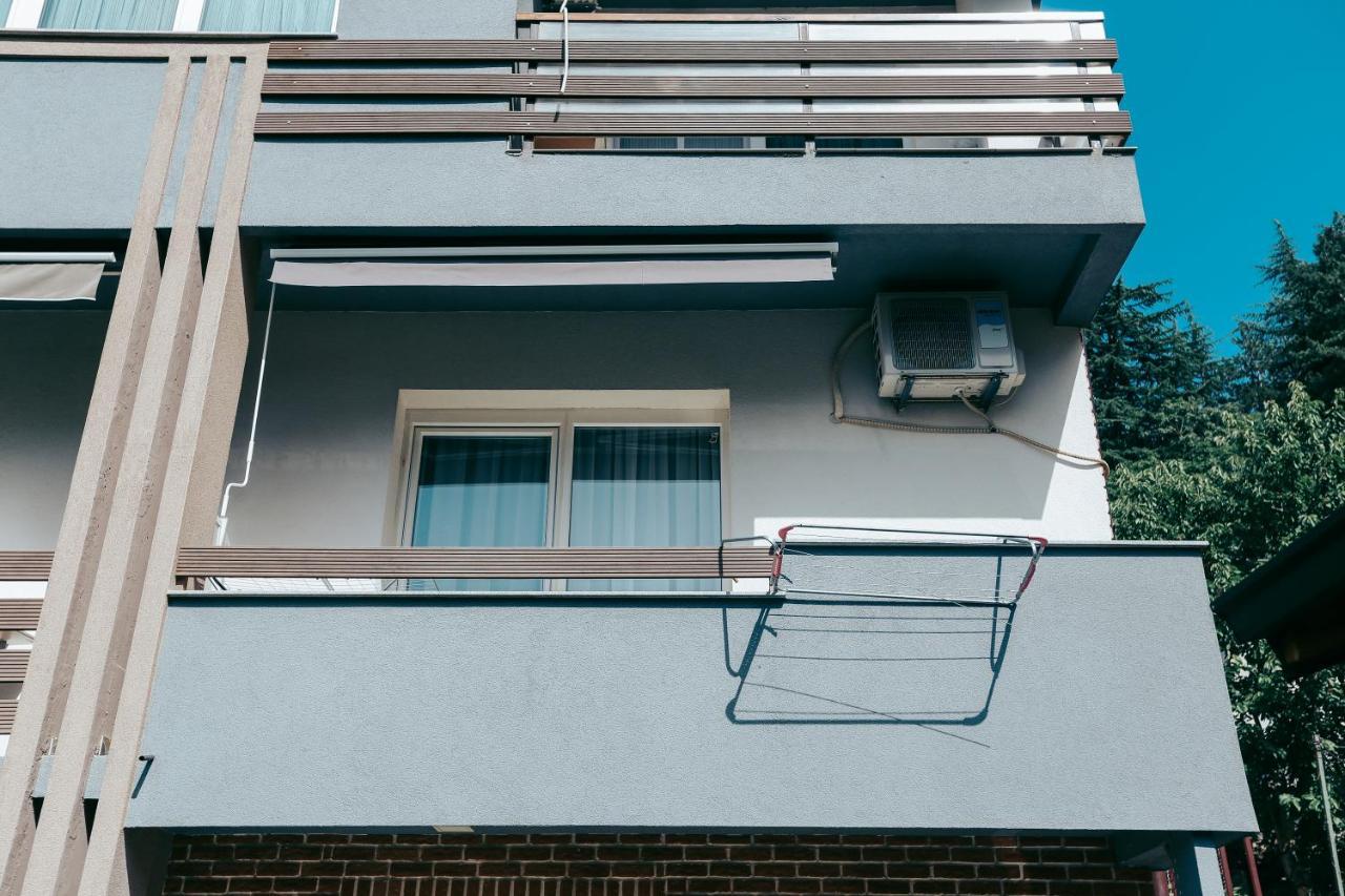 Madox Apartment โอครีด ภายนอก รูปภาพ